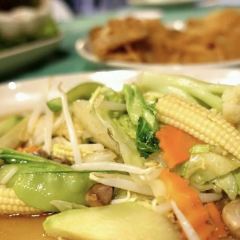 Baan Itsara Restaurant User Photo
