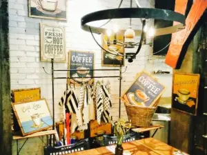 Myth Expresso Bar
