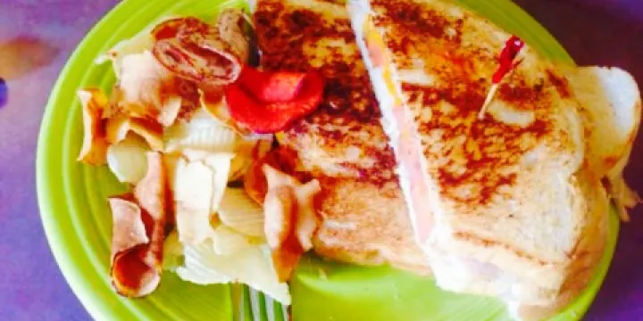 Old World Cafe and Ice Cream