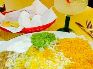 Mexico Lindo & Seafood Restaurant