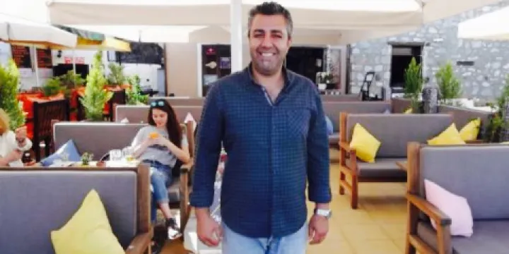 Simple Cafe & Bistro