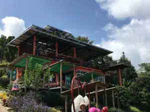 Max Wine & Coffee on the Hill