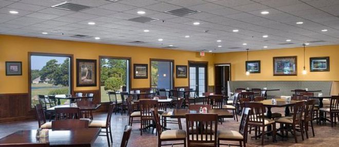 Magnolias Lounge