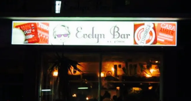 Evelyn Bar