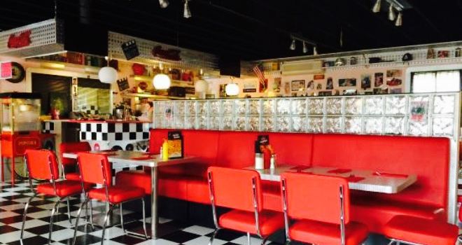 Miss tracy american diner