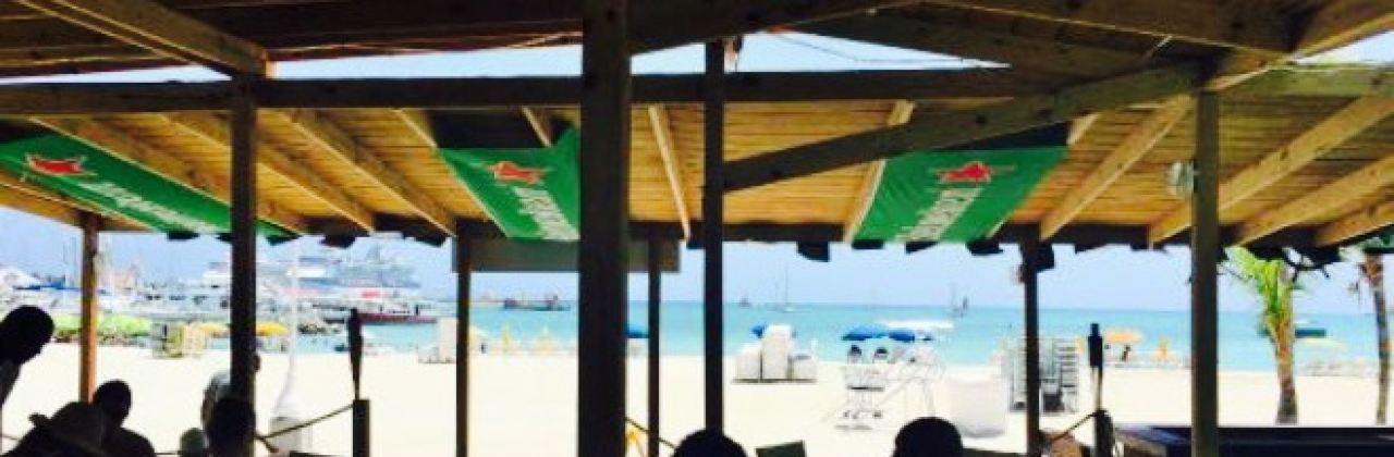 Kool Vibes Beach Bar & Restaurant