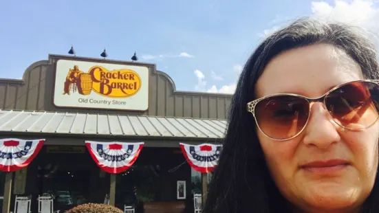 Cracker Barrel