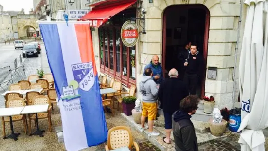 Cafe de la Paix Duras France