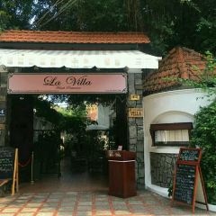 La Villa French Restaurant User Photo