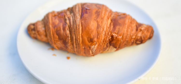 La Renaissance Patisserie and Cafe