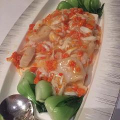 Lai Ching Heen User Photo
