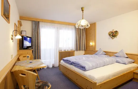 海爾格蓋斯特豪斯酒店