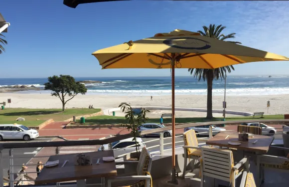 La Belle Bistro & Bakery