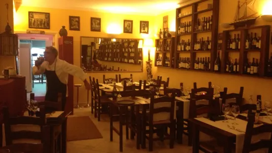 Pasta & Vino Trattoria