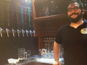 Etimue Pub