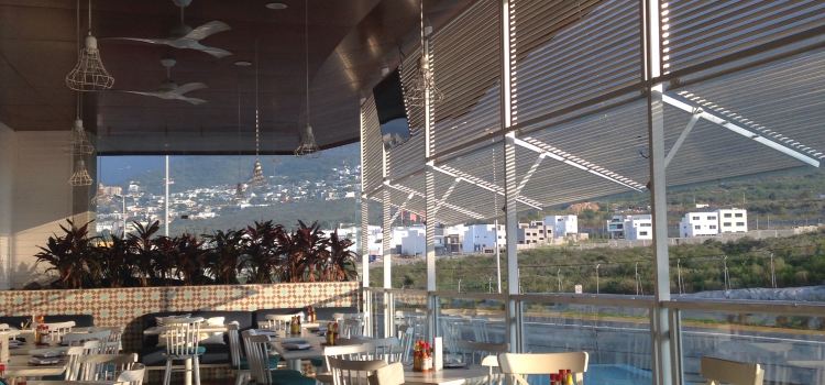 Puerto Blanco Restaurant
