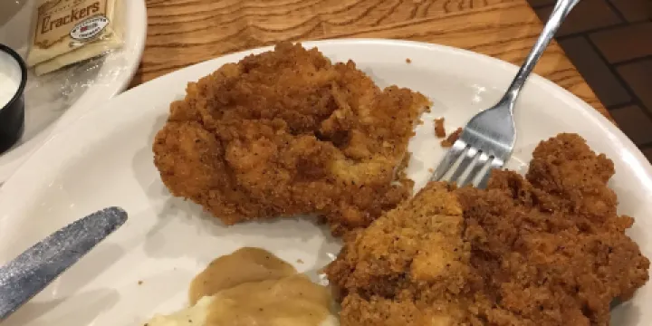 Cracker Barrel Old Country Store