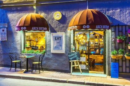 Arch Bistro
