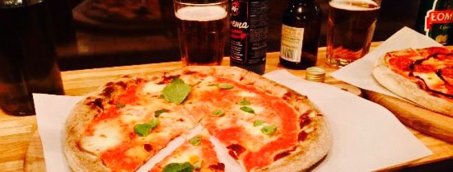 Czerwony Piec Pizza