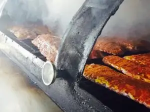 Loven-Fresh Smokehouse Barbecue