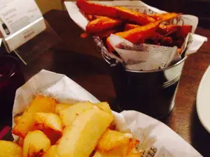 Harry’s Bar & Kitchen