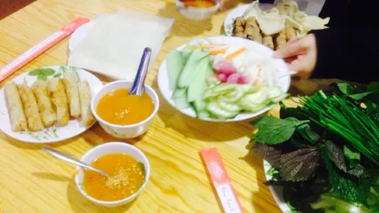 Nem nuong Lan Phuc Restaurant
