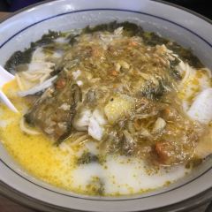 蟹黄鱼(外滩中央旗舰店) User Photo