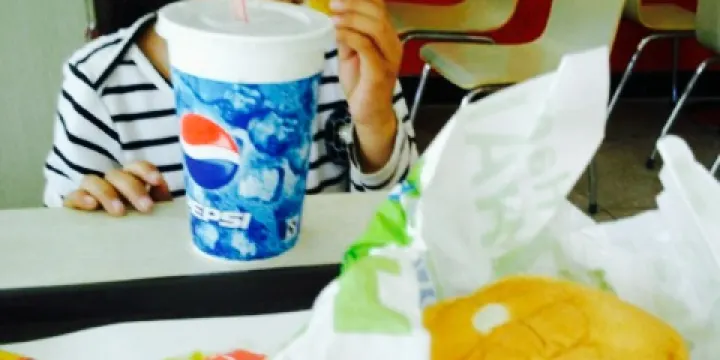 至尊堡漢堡(茨芭店)