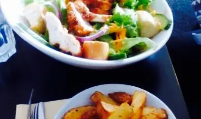 Scott's Restaurant & Bar