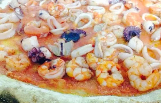 Bassano Pizza a la Leña