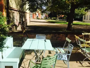 Kabinett im Schlosshof