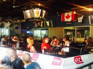 Boomers Bar & Grill - Kelowna