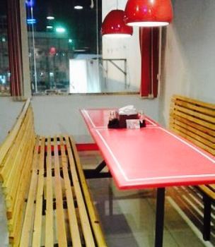 Lapaz Batchoy Restaurant Khamis