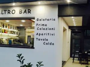 Un Altro Bar