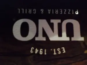 UNO Chicago Grill