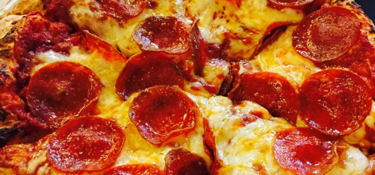 Chris' Pizza Village Pleasant View