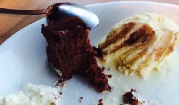 Tante Annie's Lunch, Bar & Tapas