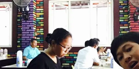 Empal Gentong Mang Darma