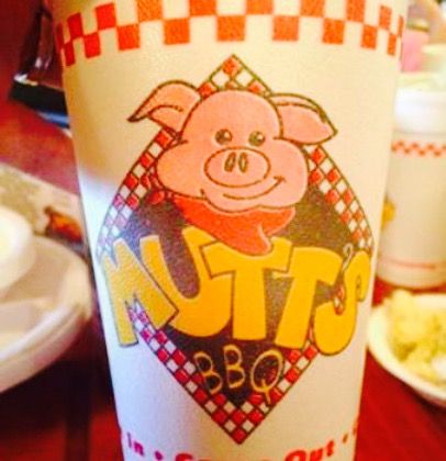 Mutts Bbq Restaurant