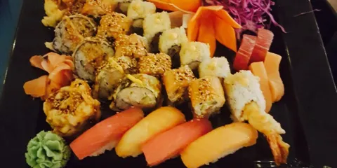 Nasaya Restaurant & Lounge