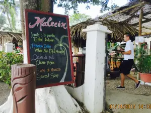 Malecon Bar y Restaurante