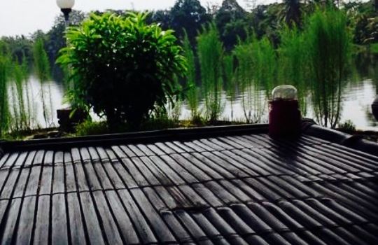 Saung Apoeng