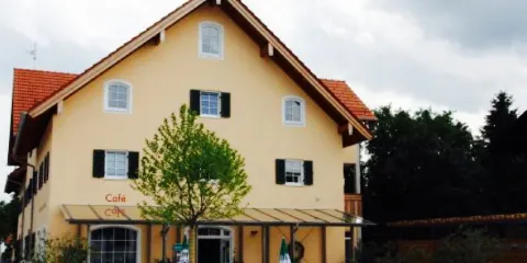 Mietenkamer Dorfladen & Tagescafé