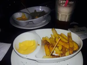 el faro pizzeria bar