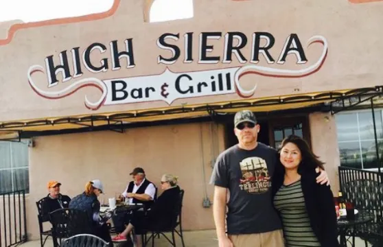 High Sierra Bar & Grill