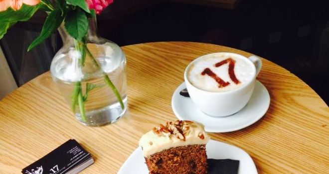 No17 Restaurant & Lounge
