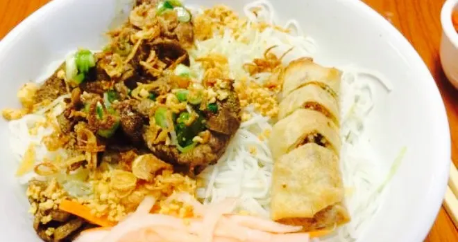 iNoodles Vietnamese Cuisine