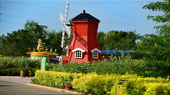 Longsha Zoological and Botanical Gardens