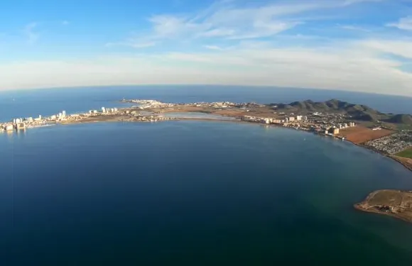 贊布拉三號公寓