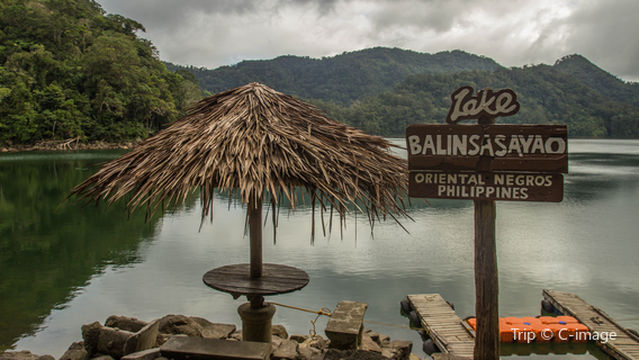 Balinsasayao Twin Lakes Natural Park